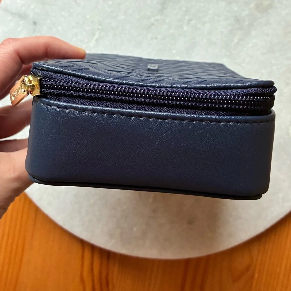 Missoni Navy Travel Case - Picture 5 of 8